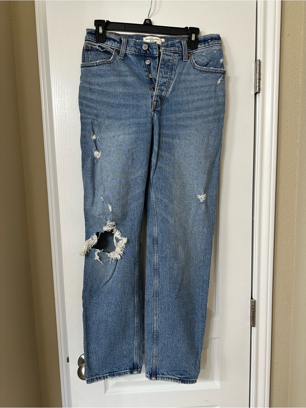Abercrombie & Fitch Distressed High Rise Dad Jeans